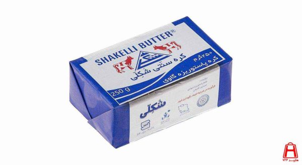 Traditional animal butter 250 g shaped